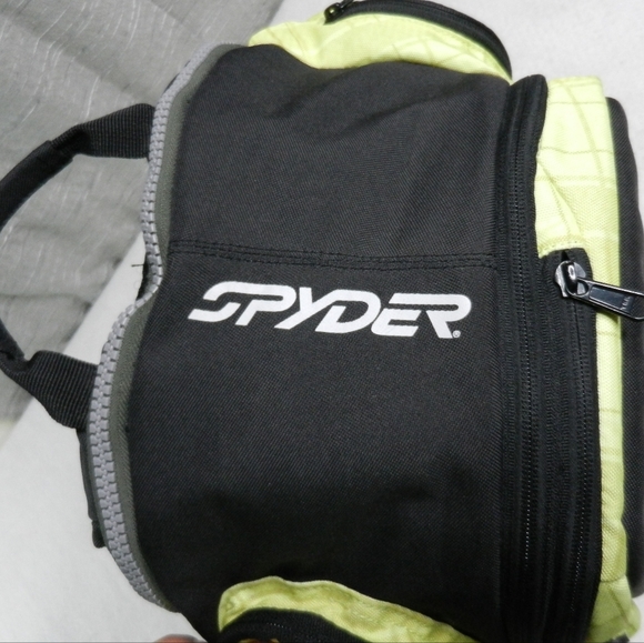 Spyder Groove Backpack Bag Green Plaid Hardcase Speaker Skiing - Picture 9 of 9